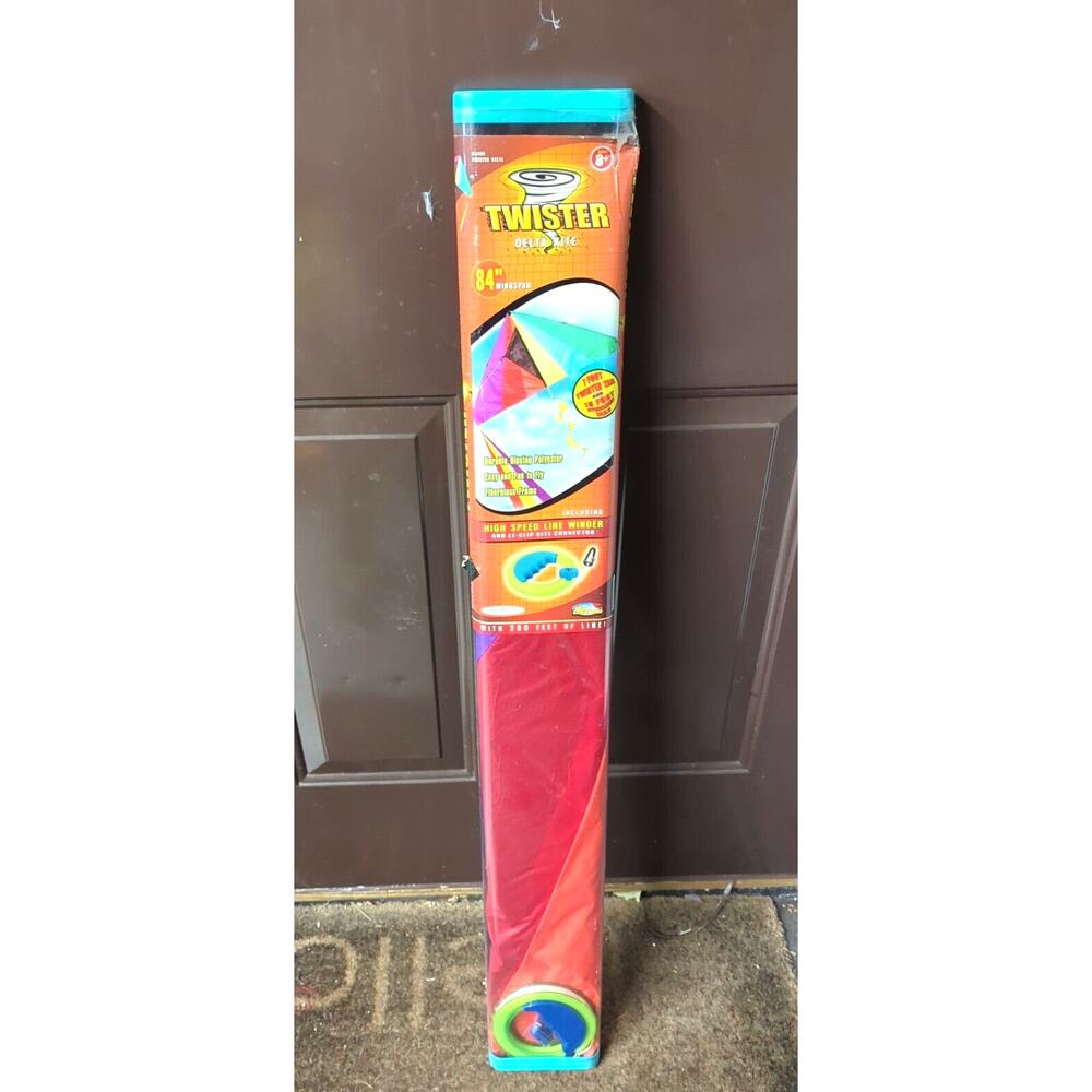 Jakk's Pacific Twister Delta Kite Nylon 84” Wingspan 84490 Streamer Tails New